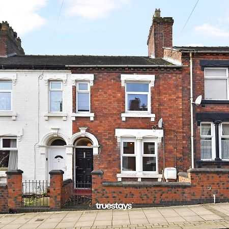 Gilman House By Truestays - 4 Bedroom House In Stoke-On-Trent Etruria Exterior foto